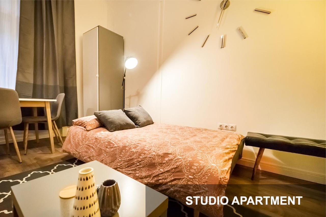 Bpr Whistle Arts Industrial Apartment Budapest Extérieur photo